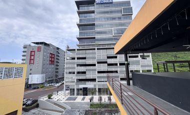 LOCAL COMERCIAL en la plaza Q7001 3er piso ideal para restaurante