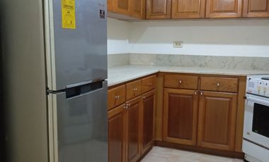 Condo for rent.100 meters away from MAKATI MED CENTER.2bedroom with parking