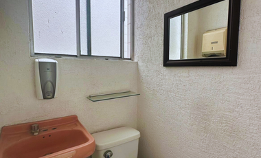 Casa en venta/renta para uso comercial y/o oficinas en Chapulco 26 Col. La Paz