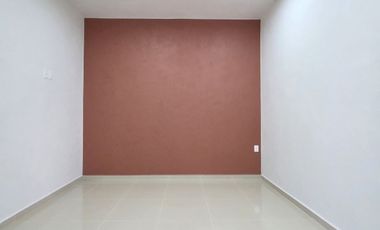 CASA EN VENTA 2 PLANTAS, 3 RECÁMARAS, 3 BAÑOS, COCHERA PARA 2 AUTOS