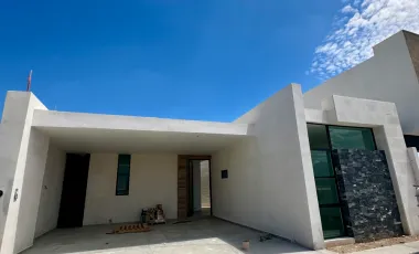 Casa en venta en Valle de Fontanna, Ramos Arizpe, Coahuila de Zaragoza