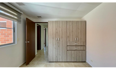 Extraordinaria casa en Cerritos Campestre remodelada con 4 alcobas. Cerritos. Galicia. Pereira - Colombia.