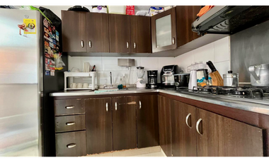 Maravillosa casa medianera en venta,barrio Belmonte. Pereira-Colombia.