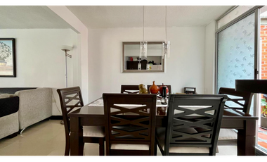 Maravillosa casa medianera en venta,barrio Belmonte. Pereira-Colombia.