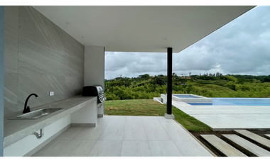 Extraordinaria Casa moderna con piscina en Cerritos.Pereira-Colombia.