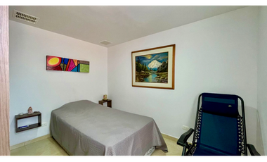 Extraordinaria casa remodelada en Cerritos Campestre con baño completo en el primer piso. Galicia. Pereira.