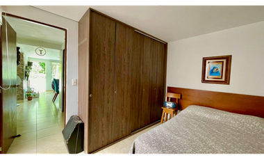 Extraordinaria casa remodelada en Cerritos Campestre con baño completo en el primer piso. Galicia. Pereira.