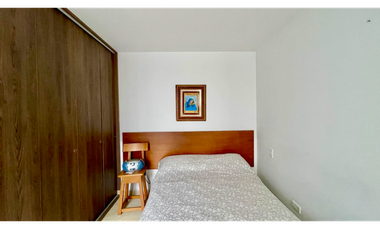 Extraordinaria casa remodelada en Cerritos Campestre con baño completo en el primer piso. Galicia. Pereira.