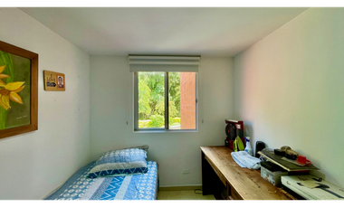 Extraordinaria casa remodelada en Cerritos Campestre con baño completo en el primer piso. Galicia. Pereira.