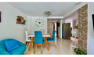 Extraordinaria casa remodelada en Cerritos Campestre con baño completo en el primer piso. Galicia. Pereira.