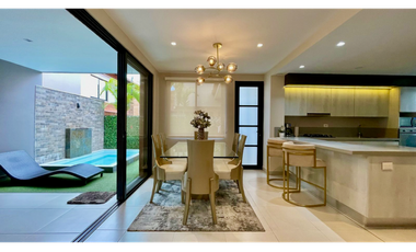 Extraordinaria casa remodelada en Mukava del Valle con Jacuzzi. Cerritos. Pereira - Colombia.