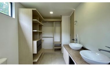 Extraordinario apartamento nuevo en Solarum con 130 m2. Cerritos. Pereira - Colombia.