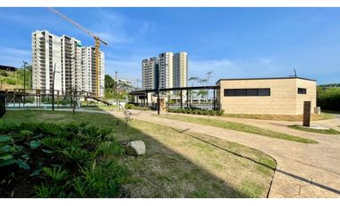 Extraordinario apartamento nuevo en Solarum con 130 m2. Cerritos. Pereira - Colombia.