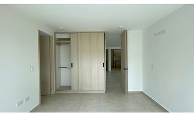 Extraordinario apartamento nuevo en Solarum con 130 m2. Cerritos. Pereira - Colombia.