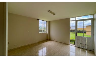 extraordinaria casa campestre en venta via Armenia- Pereira