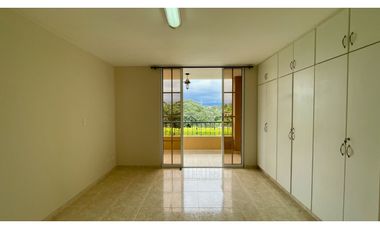 extraordinaria casa campestre en venta via Armenia- Pereira