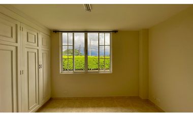 extraordinaria casa campestre en venta via Armenia- Pereira