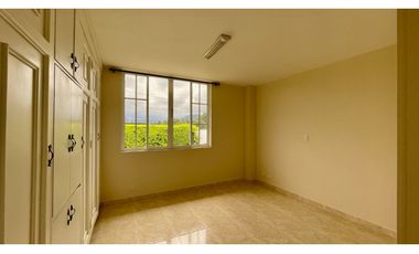 extraordinaria casa campestre en venta via Armenia- Pereira