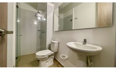 Extraordinario apartamento esquinera con vista al bosque en Sierra Viento Conjunto Residencial con 3 alcobas y 2 parqueaderos. Cerritos. Galicia.