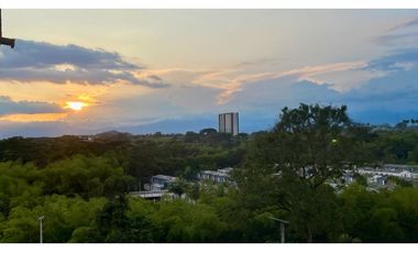 Extraordinario apartamento esquinera con vista al bosque en Sierra Viento Conjunto Residencial con 3 alcobas y 2 parqueaderos. Cerritos. Galicia.