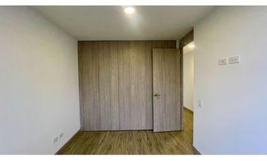 Extraordinario apartamento esquinera con vista al bosque en Sierra Viento Conjunto Residencial con 3 alcobas y 2 parqueaderos. Cerritos. Galicia.