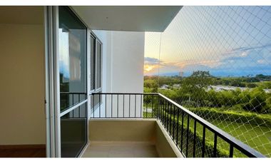 Extraordinario apartamento esquinera con vista al bosque en Sierra Viento Conjunto Residencial con 3 alcobas y 2 parqueaderos. Cerritos. Galicia.