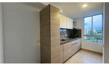 Extraordinario apartamento esquinera con vista al bosque en Sierra Viento Conjunto Residencial con 3 alcobas y 2 parqueaderos. Cerritos. Galicia.