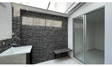 Extraordinaria casa conjunto cerrado Galicia, Pereira