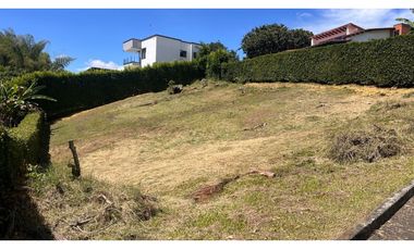 Extraordinario terreno en El Tigre Condominio Campestre. Cerritos. Pereira - Colombia.