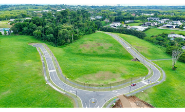 Majestuoso terreno con excelente topografía y vista a los guaduales en Malabar Condominio Campestre. Cerritos. Pereira.