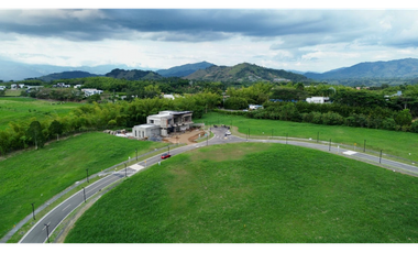Majestuoso terreno con excelente topografía y vista a los guaduales en Malabar Condominio Campestre. Cerritos. Pereira.