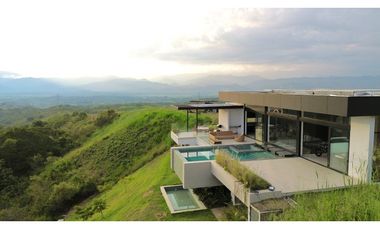Extraordinaria casa campestre - Cerritos
