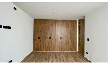 Majestuosa casa nueva con piscina en Cerritos Home Conjunto Residencial. Pereira - Colombia. Cerritos Mall.