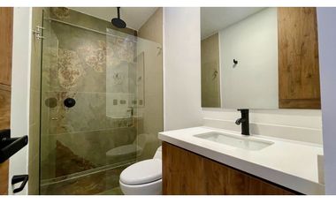 Majestuosa casa nueva con piscina en Cerritos Home Conjunto Residencial. Pereira - Colombia. Cerritos Mall.