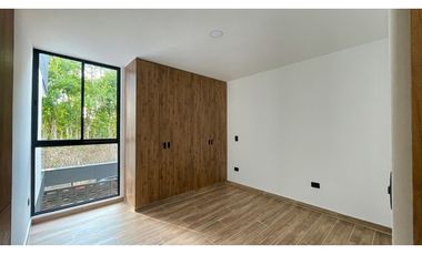 Majestuosa casa nueva con piscina en Cerritos Home Conjunto Residencial. Pereira - Colombia. Cerritos Mall.