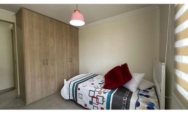 Apartamento en Conjunto Residencial San Silvestre. Avenida Sur.