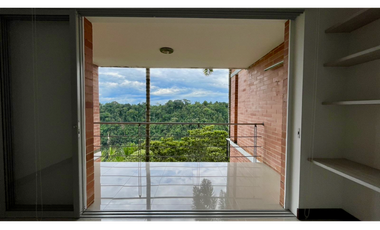 Extraordinario apartamento en Reservas del Campestre con vista al bosque nativo. Club Campestre. Cerritos. Pereira - Colombia.