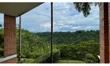 Extraordinario apartamento en Reservas del Campestre con vista al bosque nativo. Club Campestre. Cerritos. Pereira - Colombia.