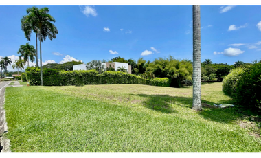 Extraordinario terreno plano en Maracay Ciudad Campestre. Cerritos. Pereira - Colombia.