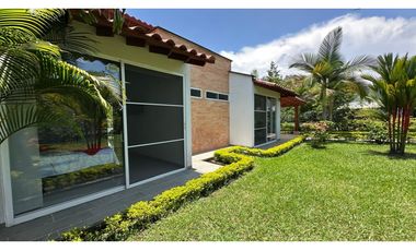 Excepcional casa campestre en el sector Pueblito Cafetero