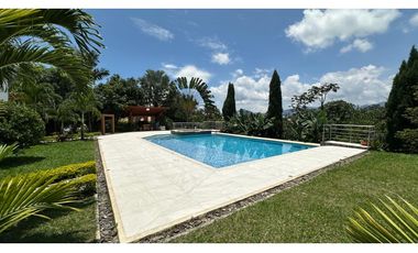 Excepcional casa campestre en el sector Pueblito Cafetero