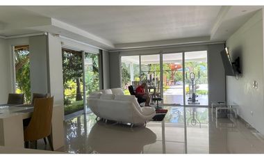 Excepcional casa campestre en el sector Pueblito Cafetero