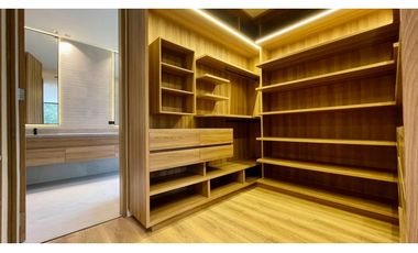 Majestuosa casa campestre minimalista con piscina en Malabar Condominio Campestre. Cerritos. Pereira - Colombia.