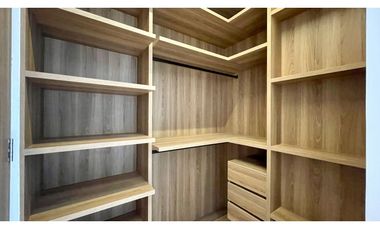 Majestuosa casa campestre minimalista con piscina en Malabar Condominio Campestre. Cerritos. Pereira - Colombia.