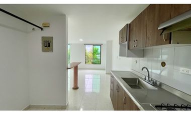 Apartamento en Santa Mónica con 100 m2 3 alcobas y 2 baños.