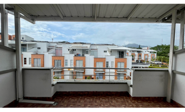 Extraordinaria casa en Belmonte Conjunto Residencial con 110 m2. Pereira - Colombia.