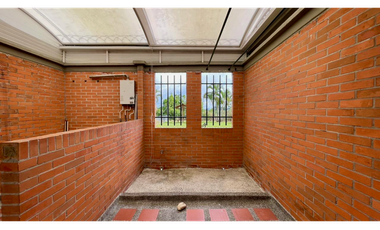 Extraordinaria casa en Belmonte Conjunto Residencial con 110 m2. Pereira - Colombia.