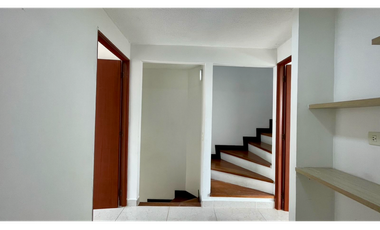 Extraordinaria casa en Belmonte Conjunto Residencial con 110 m2. Pereira - Colombia.