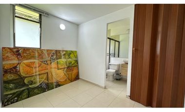 Hermosa Casa Esquinera, sector Jardín av Sur