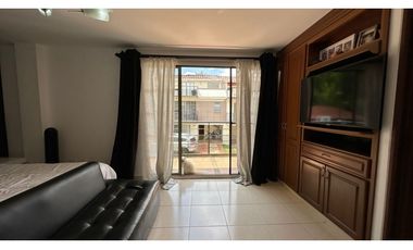 Hermosa Casa Esquinera, sector Jardín av Sur